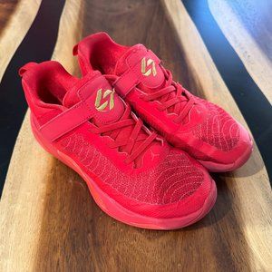 Jordan Kids' Grade School Luka 1 Basketball Shoes - Size 2.5Y